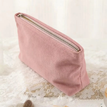 HOMEFISH Fashion Women's Large Zippered Cosmetic Bag Sweet Makeup Travel Organizer for Daily Outdoor Activities by Gilded Grace
