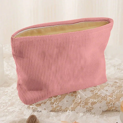 HOMEFISH Fashion Women's Large Zippered Cosmetic Bag Sweet Makeup Travel Organizer for Daily Outdoor Activities by Gilded Grace